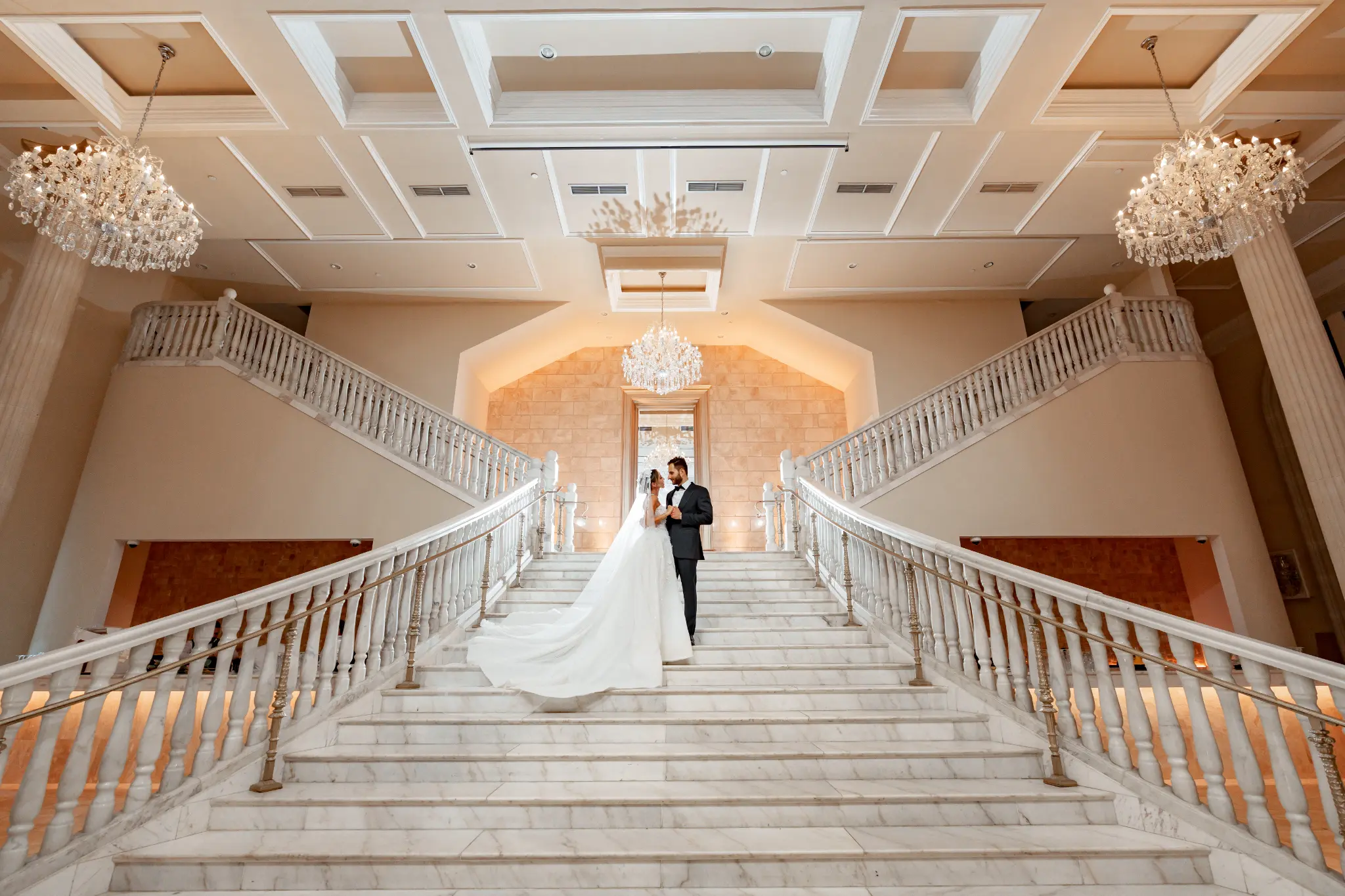 wedding photography by Sonny Abdul — Wedding Story 07 couple portrait on an elegant staircase